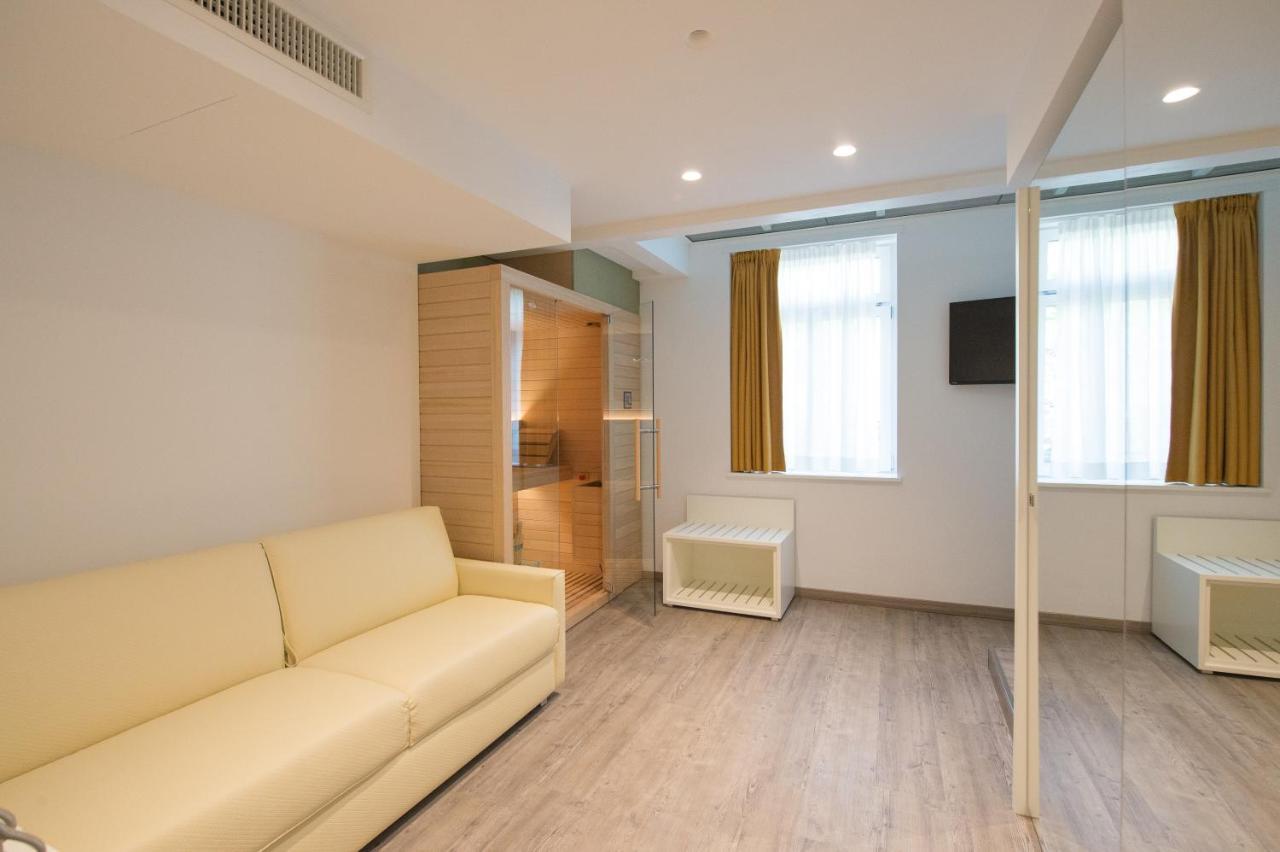Grand Hotel Liberty Riva del Garda Luaran gambar