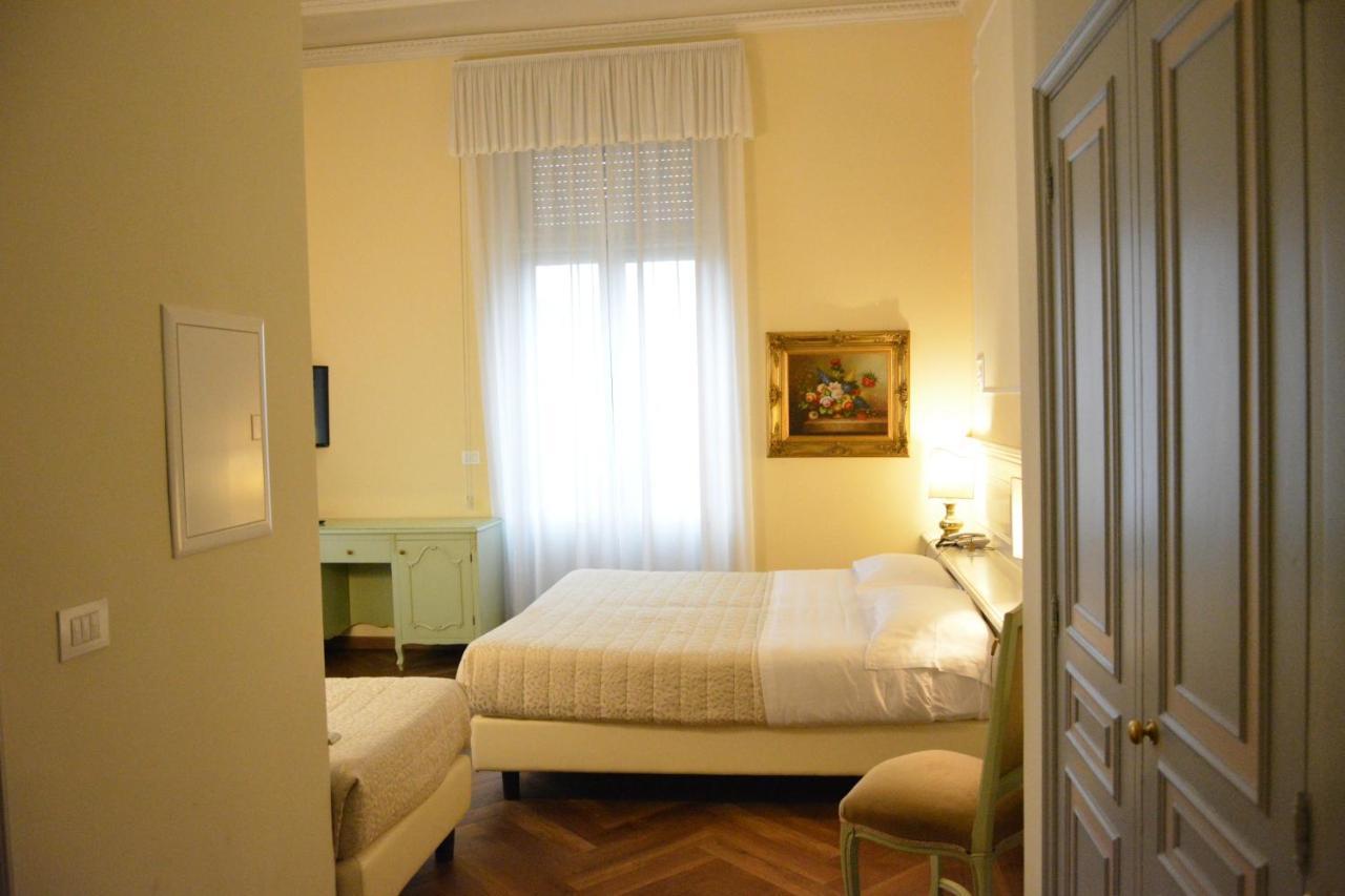 Grand Hotel Liberty Riva del Garda Luaran gambar