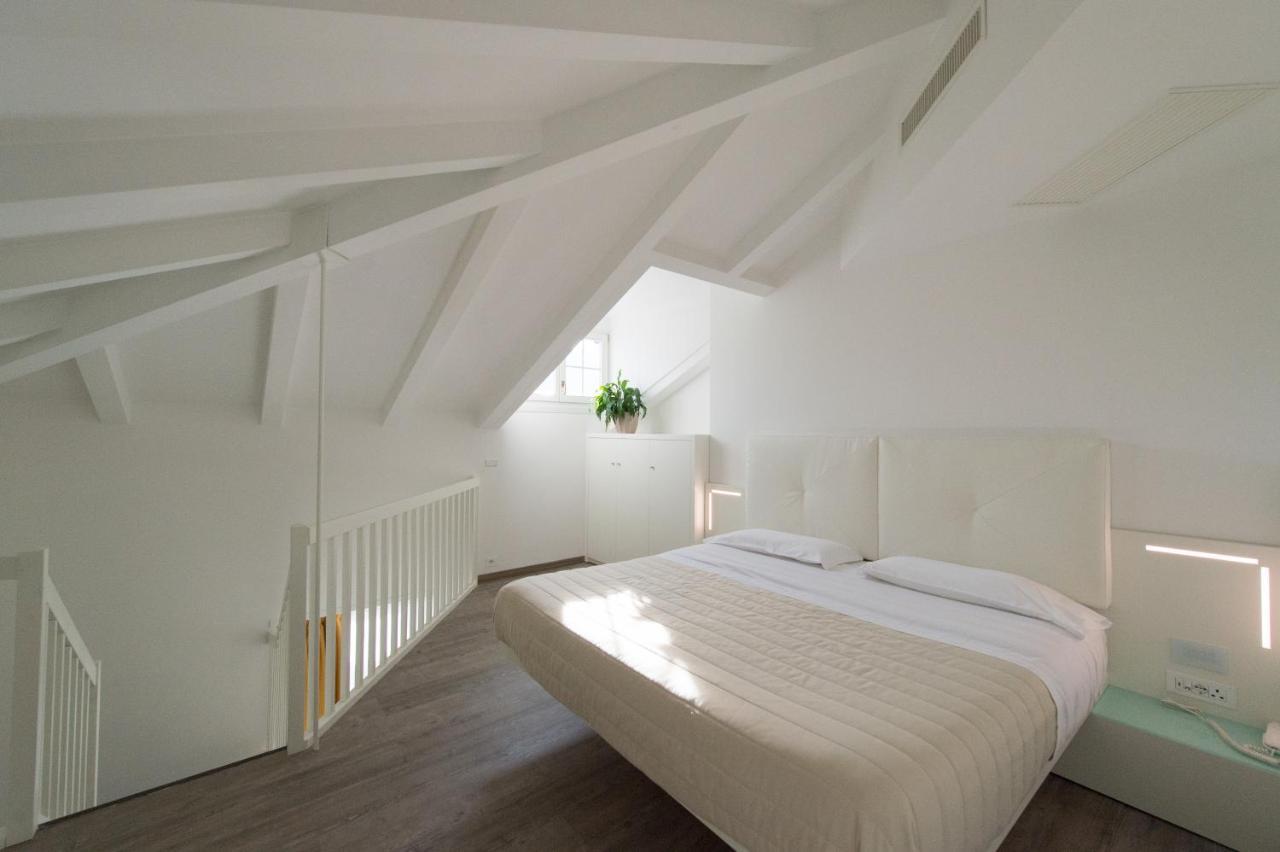 Grand Hotel Liberty Riva del Garda Luaran gambar