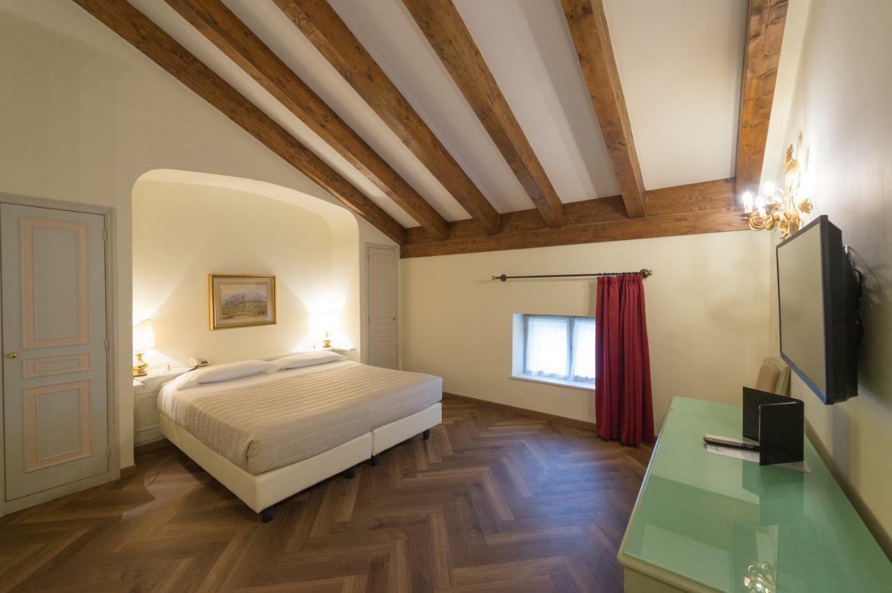 Grand Hotel Liberty Riva del Garda Luaran gambar