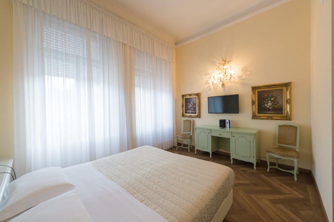 Grand Hotel Liberty Riva del Garda Luaran gambar